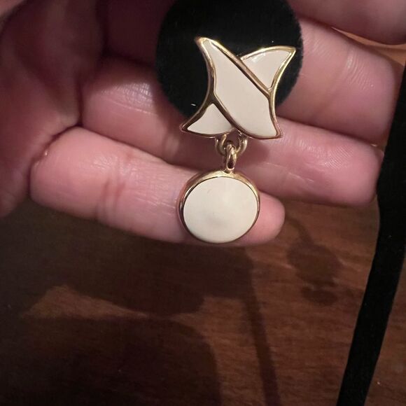 VINTAGE NAPIER STAR EARRINGS - Picture 3 of 4